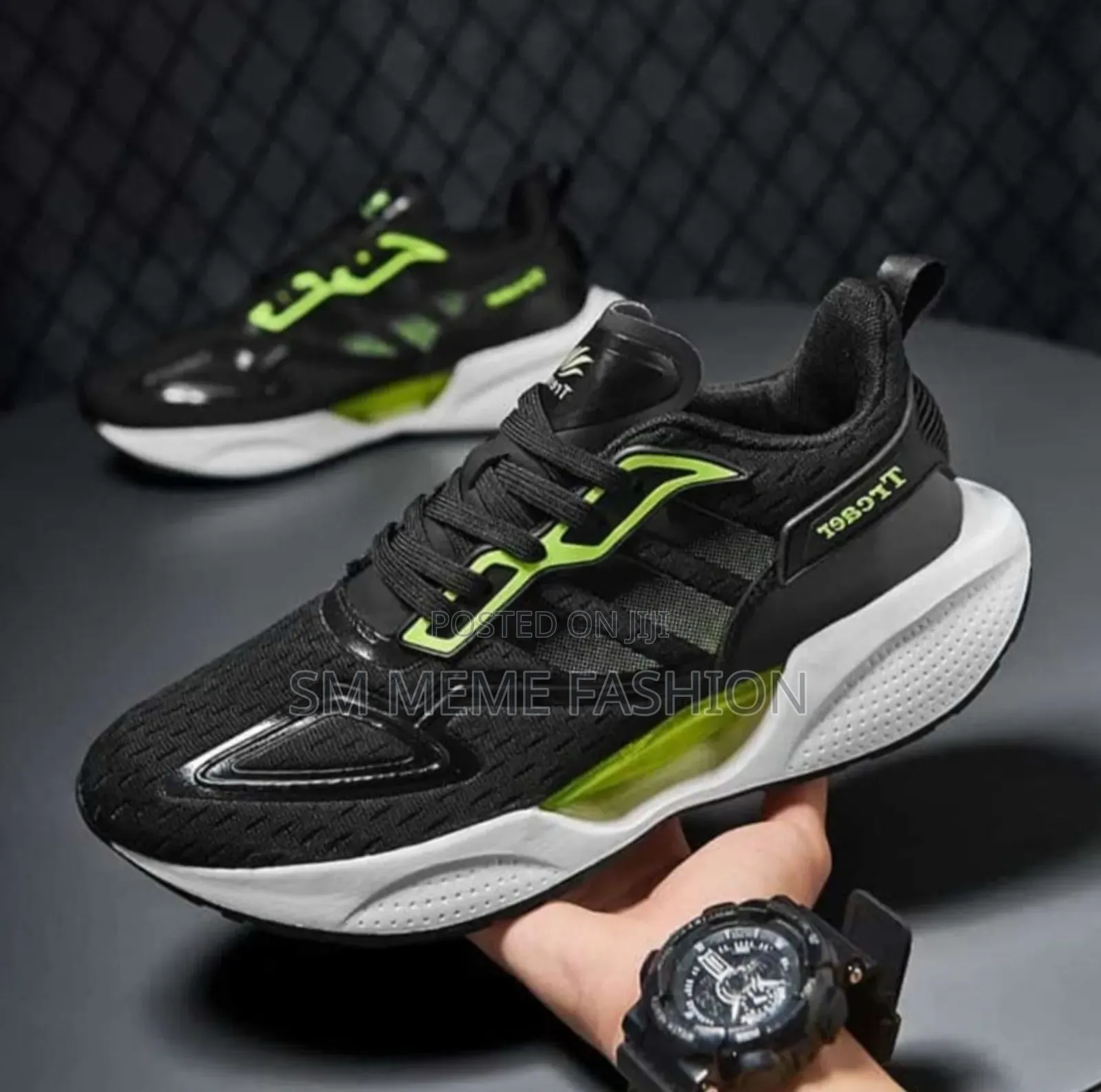 Premium Sports and Casual Sneakers
Key Features: