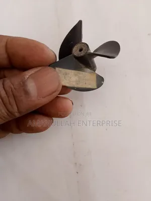 ডিআইওয়াই প্রজেক্টের জন্য ৩-ব্লেড মোটর প্রপেলার | [আমানুল্লাহ এন্টারপ্রাইজ]