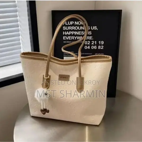 New Doll Tote Bag With Doll Charm Tote Bag for Women Fashion