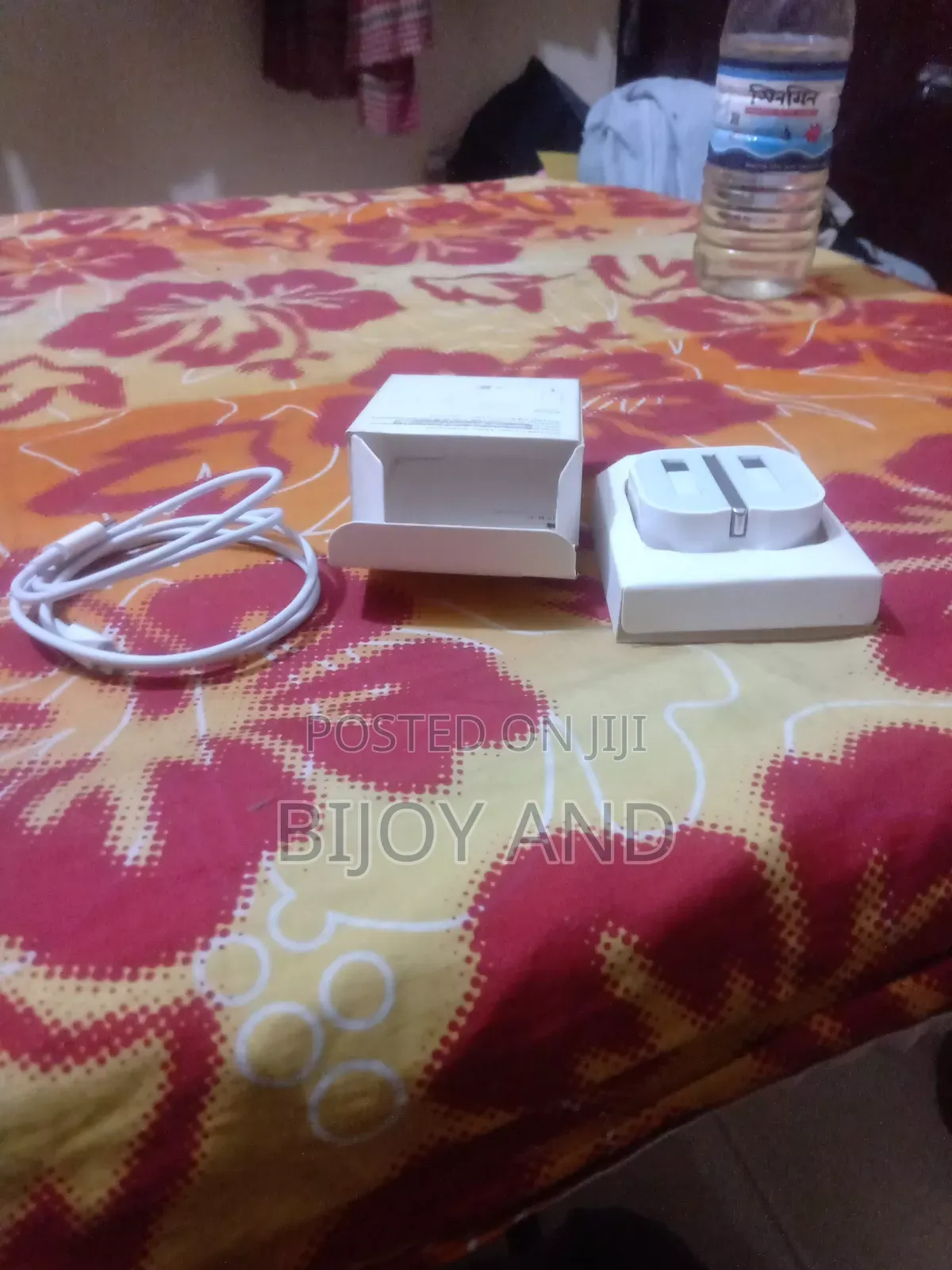 Apple's Charger 20w Cable Adapter