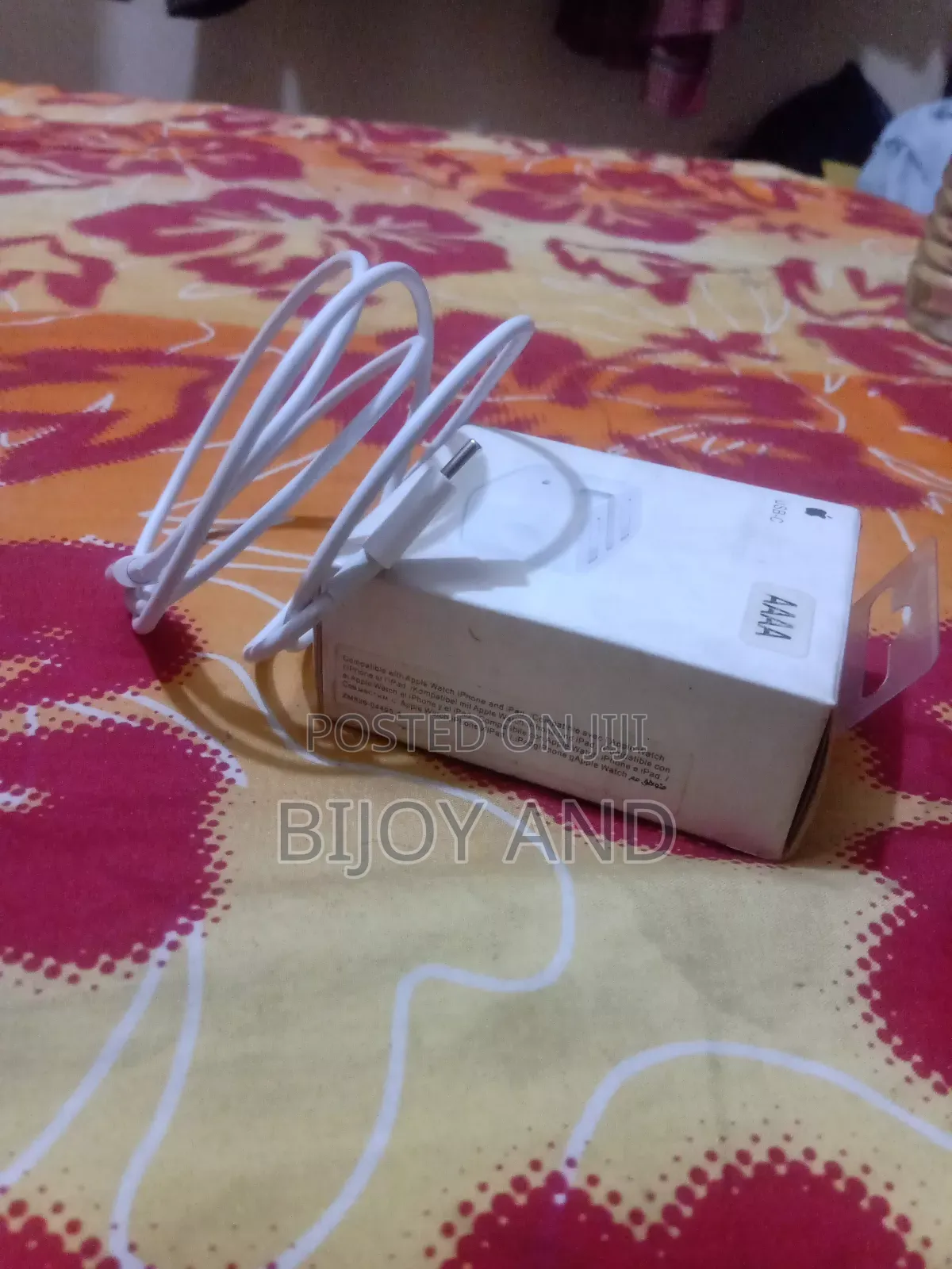 Apple's Charger 20w Cable Adapter