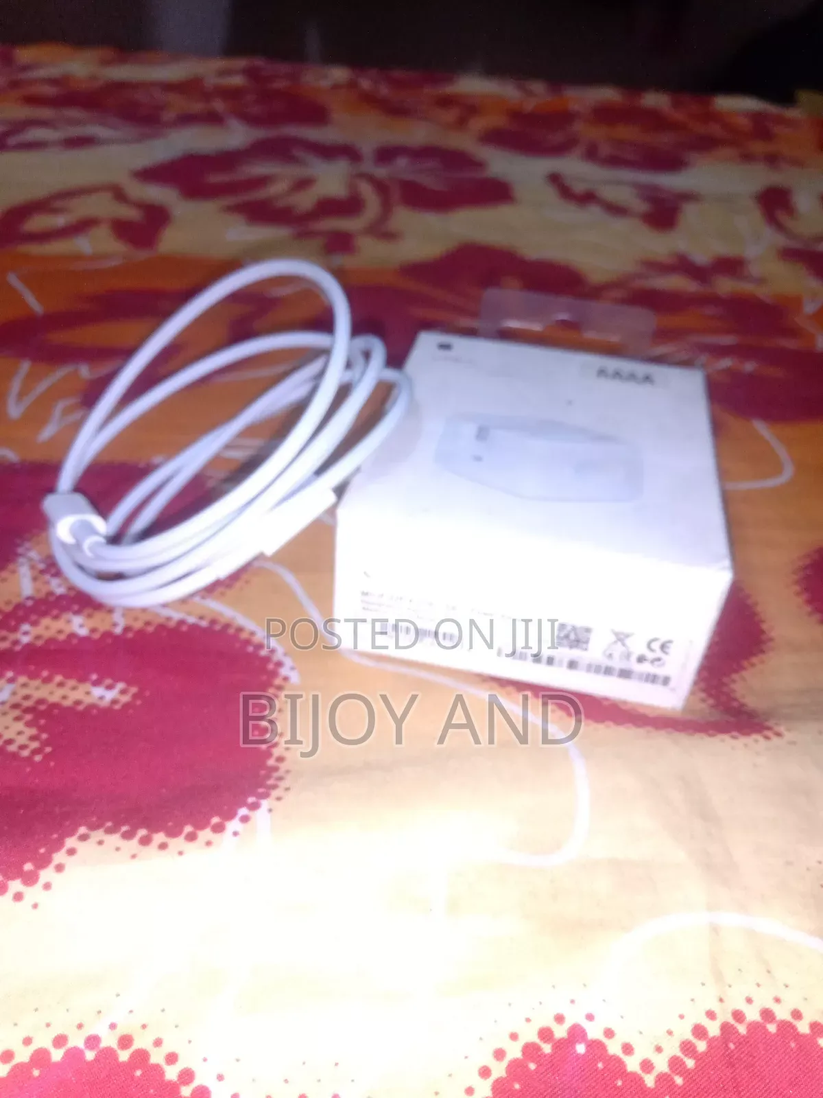 Apple's Charger 20w Cable Adapter