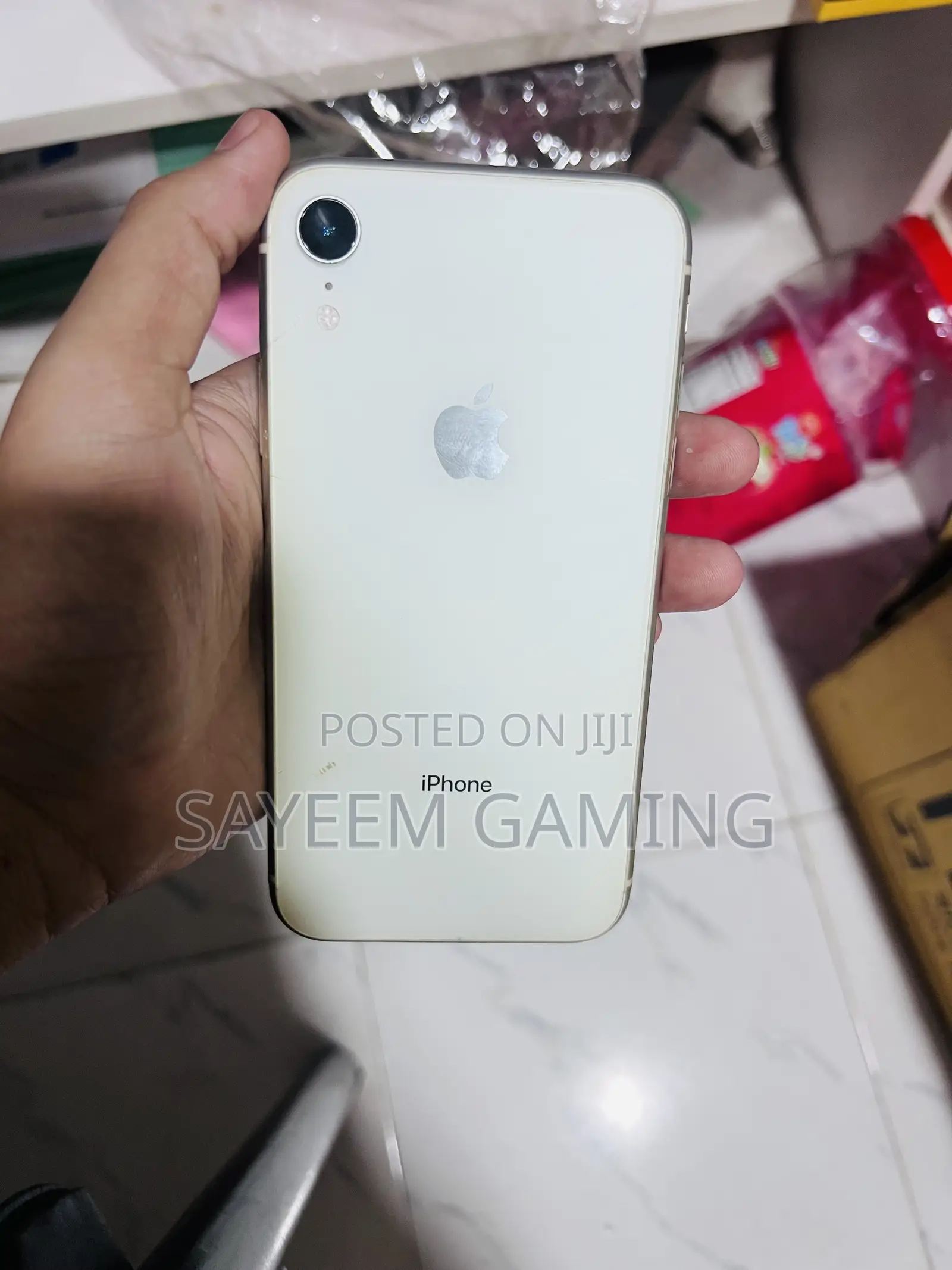 Apple XR 128 GB White