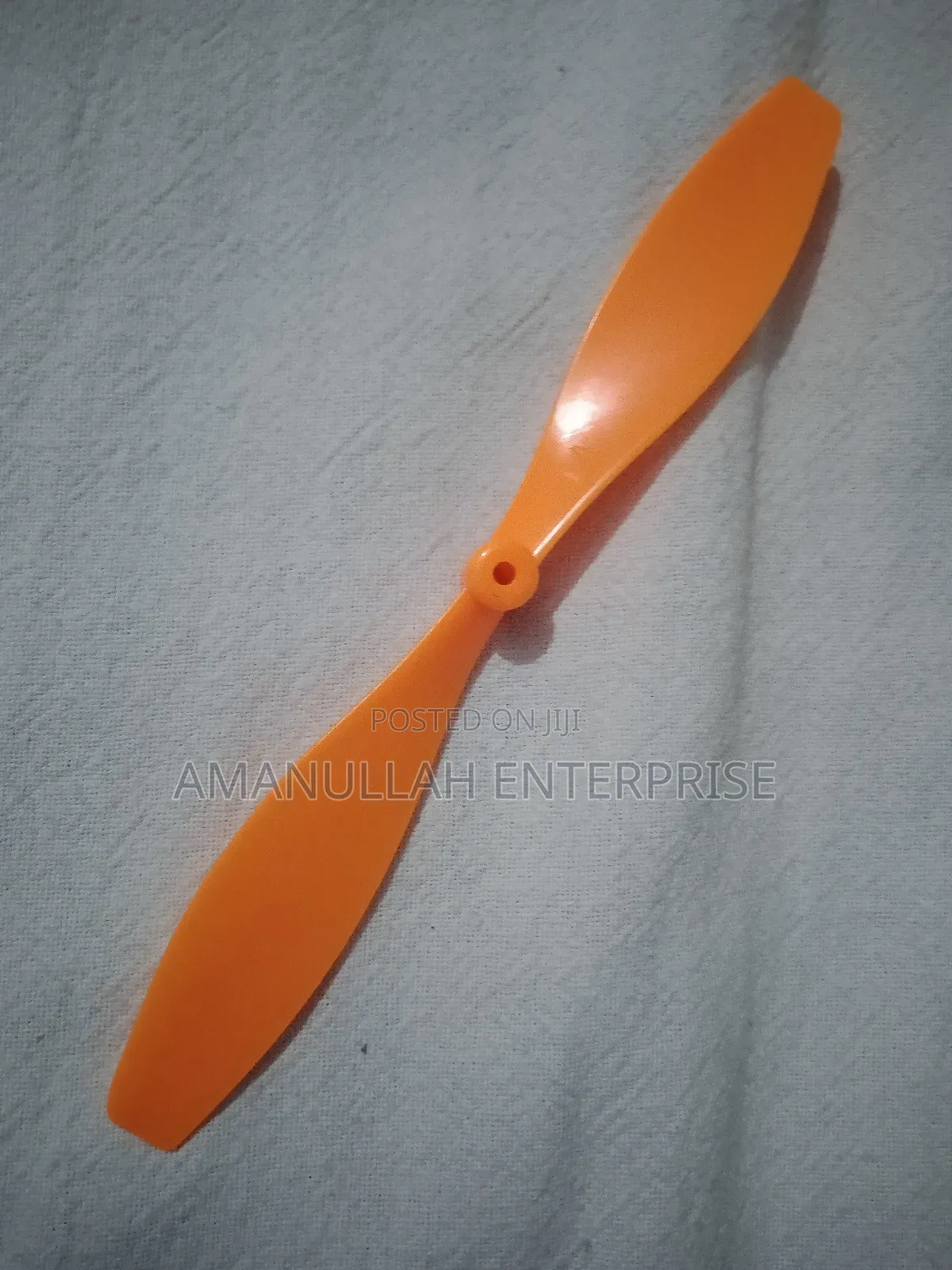 Red Plastic 2-Blade Propeller for Rc Planes Diy Project(11mm) 1 Pcs.
