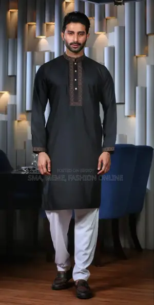 লাক্সারি ইতালিয়ান পাঞ্জাবি বক্স সহ