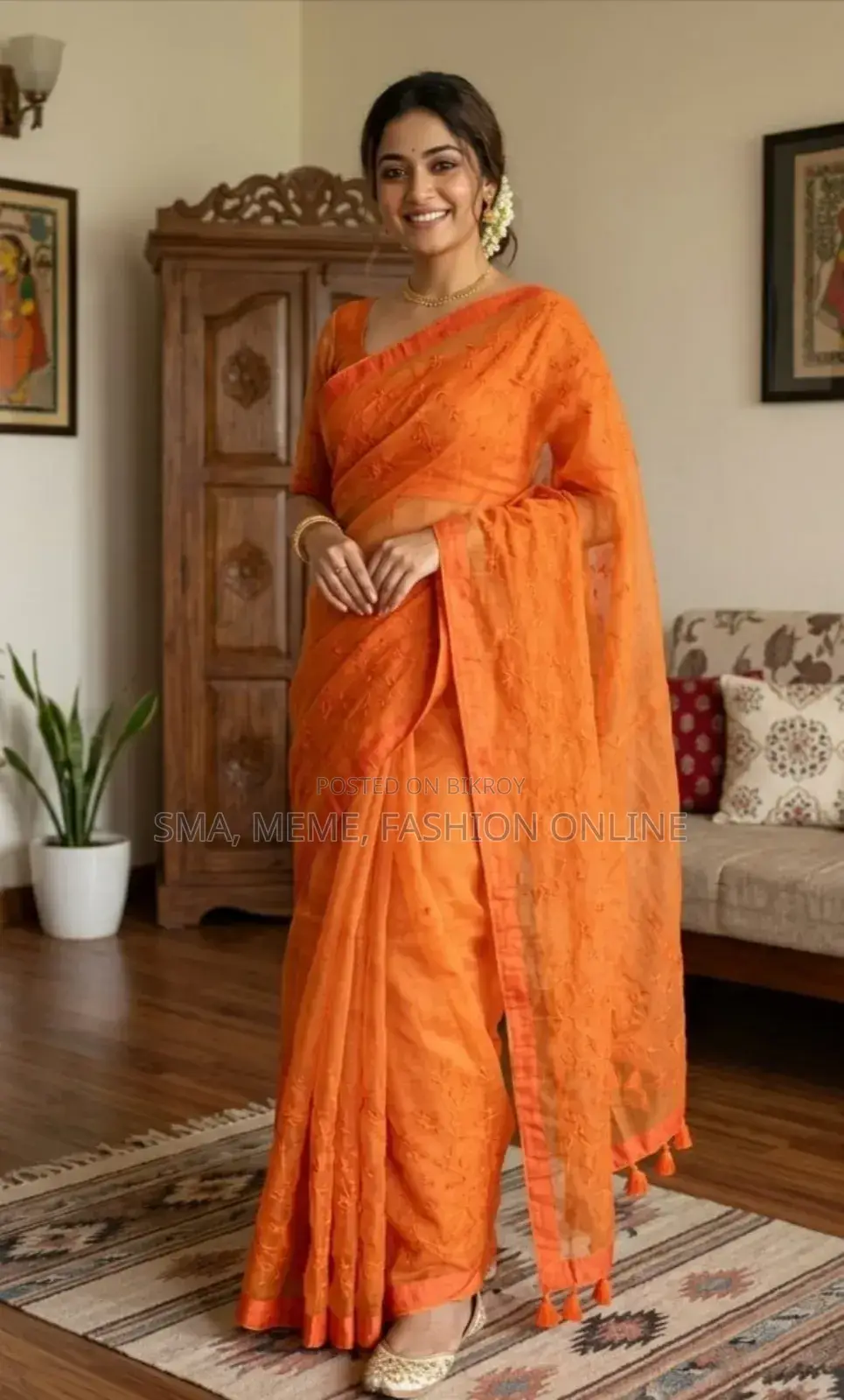 এমব্রয়ডারি প্রিমিয়াম হাফ সিল্ক শাড়ি