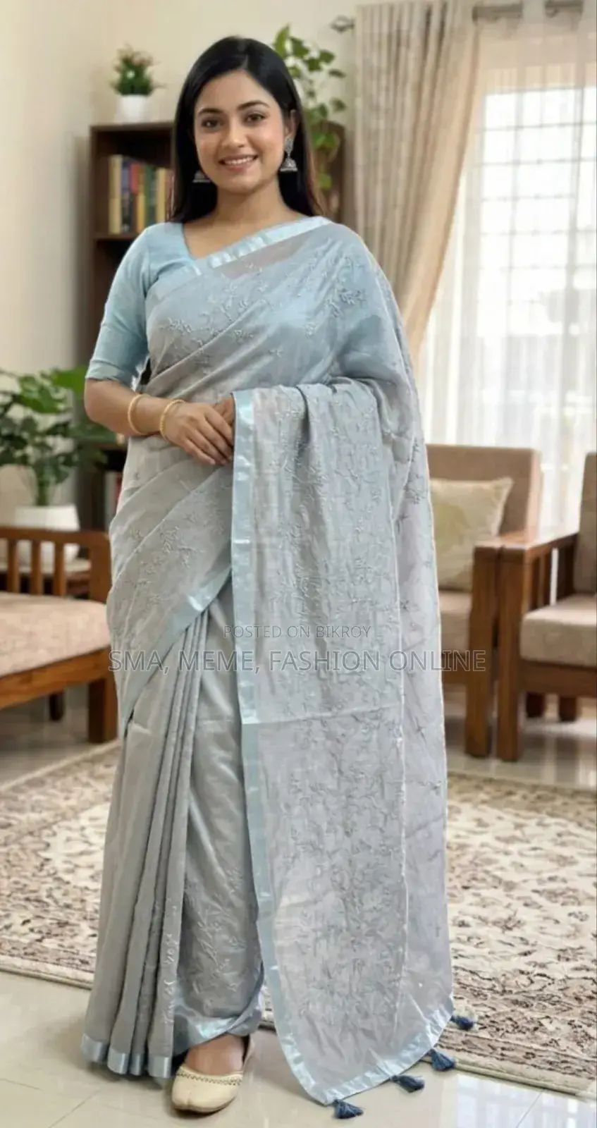 এমব্রয়ডারি প্রিমিয়াম হাফ সিল্ক শাড়ি