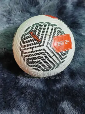 মাত্র ৫৫০ টাকায় ফুটবল