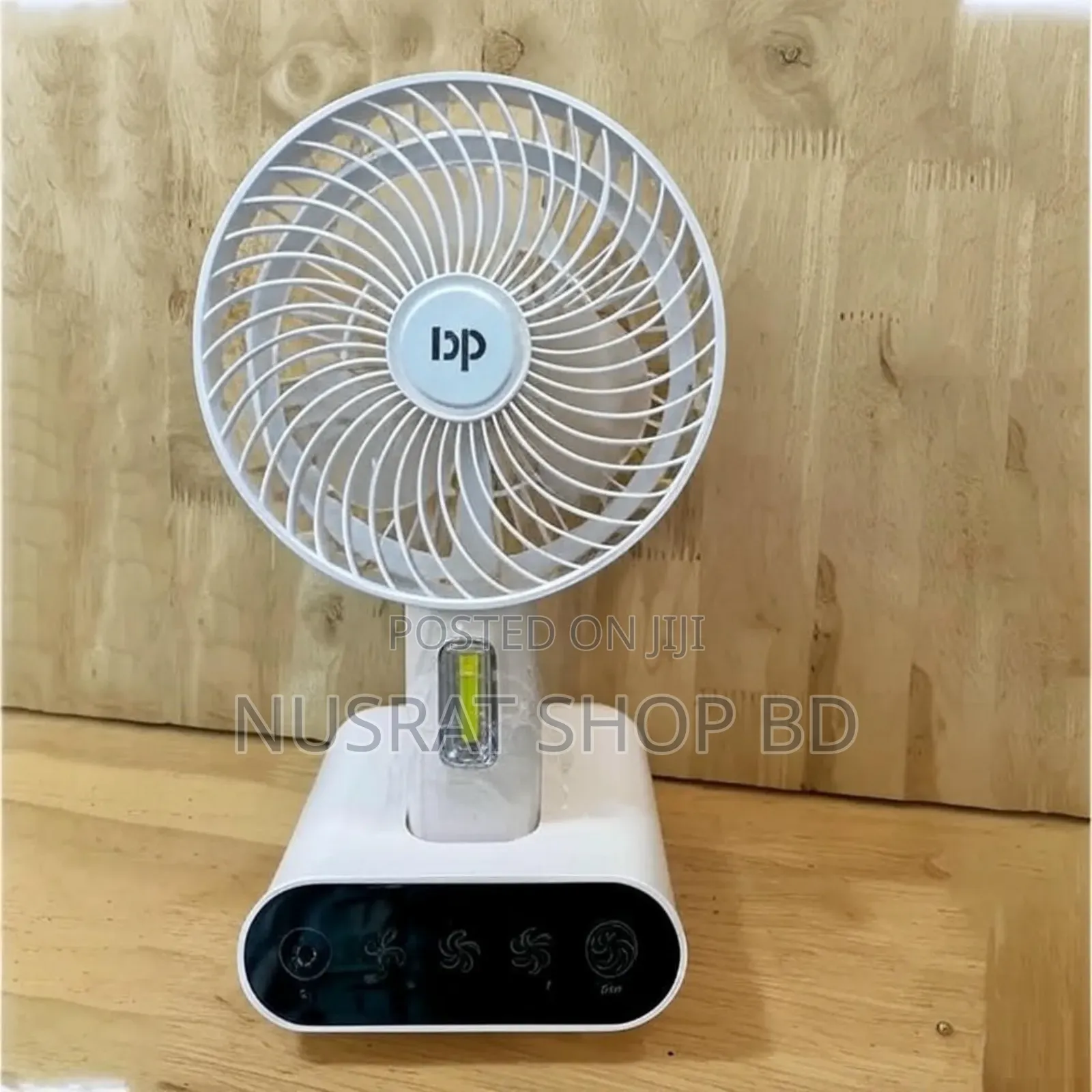 Usb Table Fan With Led Light
Code : 8565