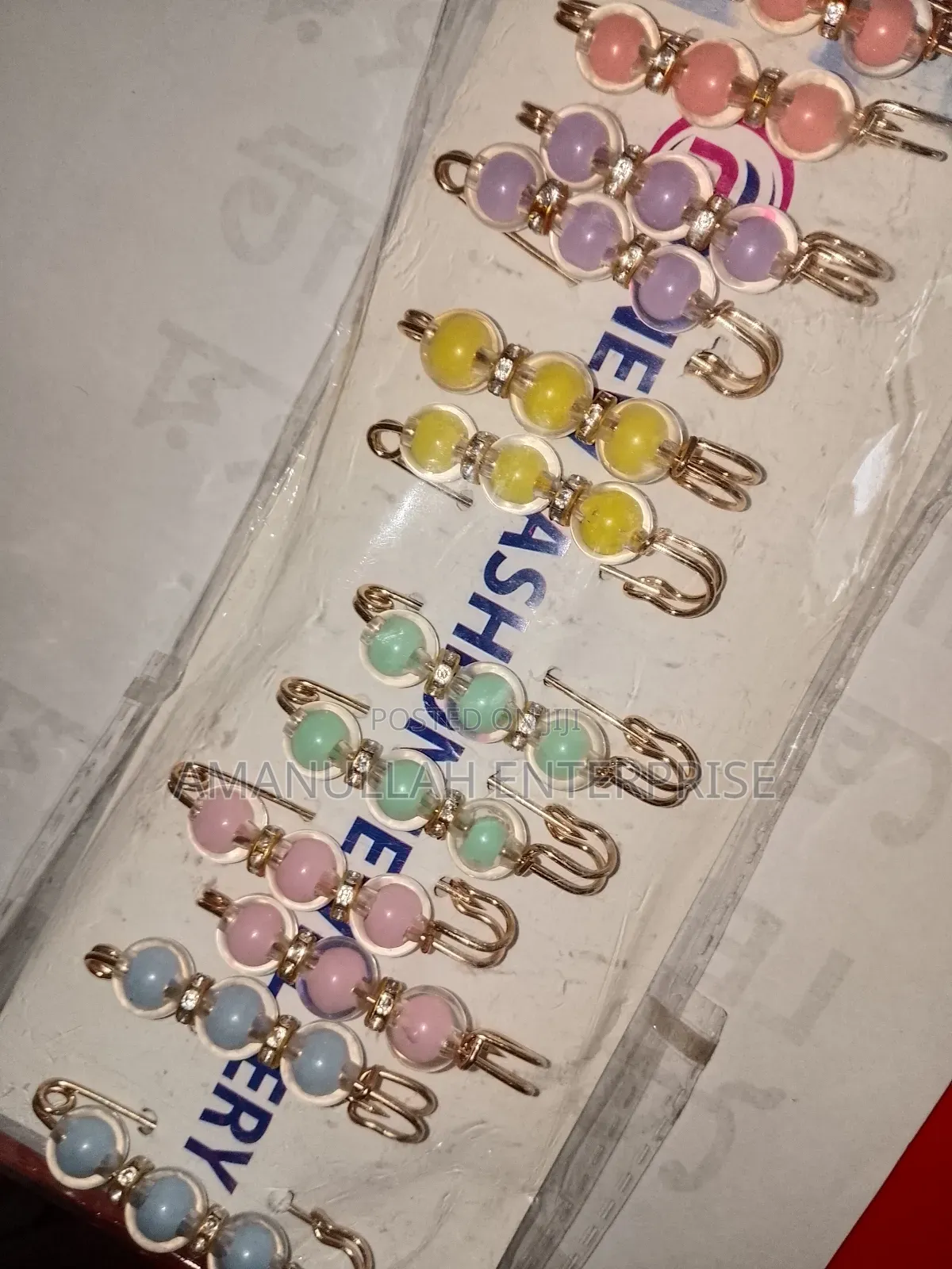 Buy Decorative Faux Pearl Safety Brooch Pins Set (04 Pcs)