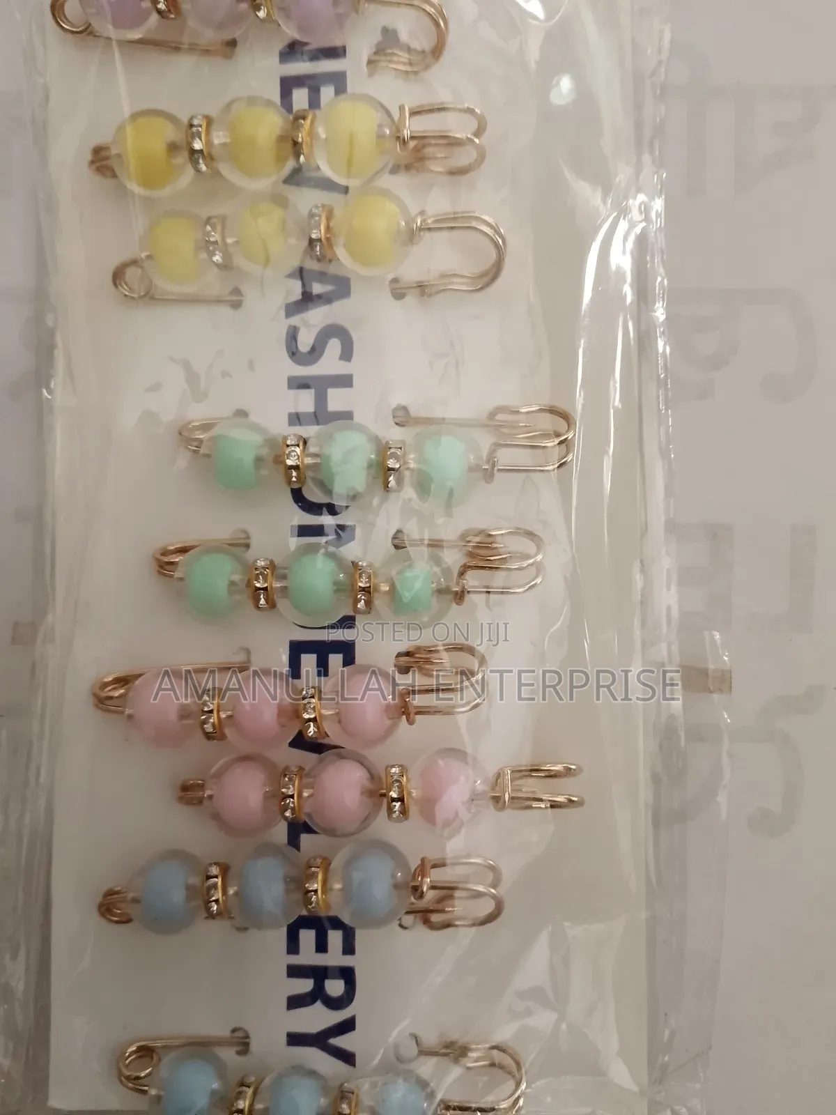 Buy Decorative Faux Pearl Safety Brooch Pins Set (04 Pcs)