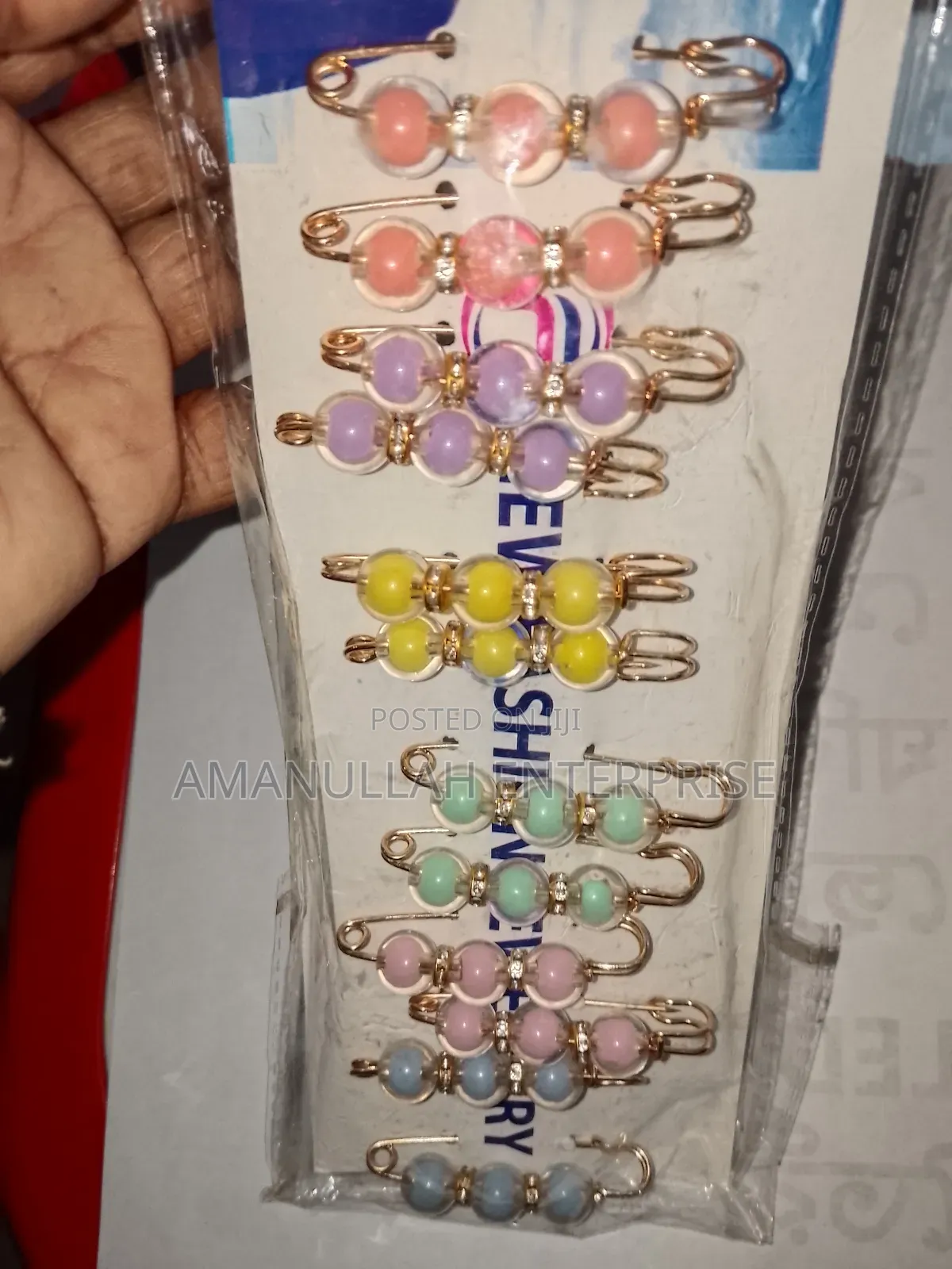 Buy Decorative Faux Pearl Safety Brooch Pins Set (04 Pcs)