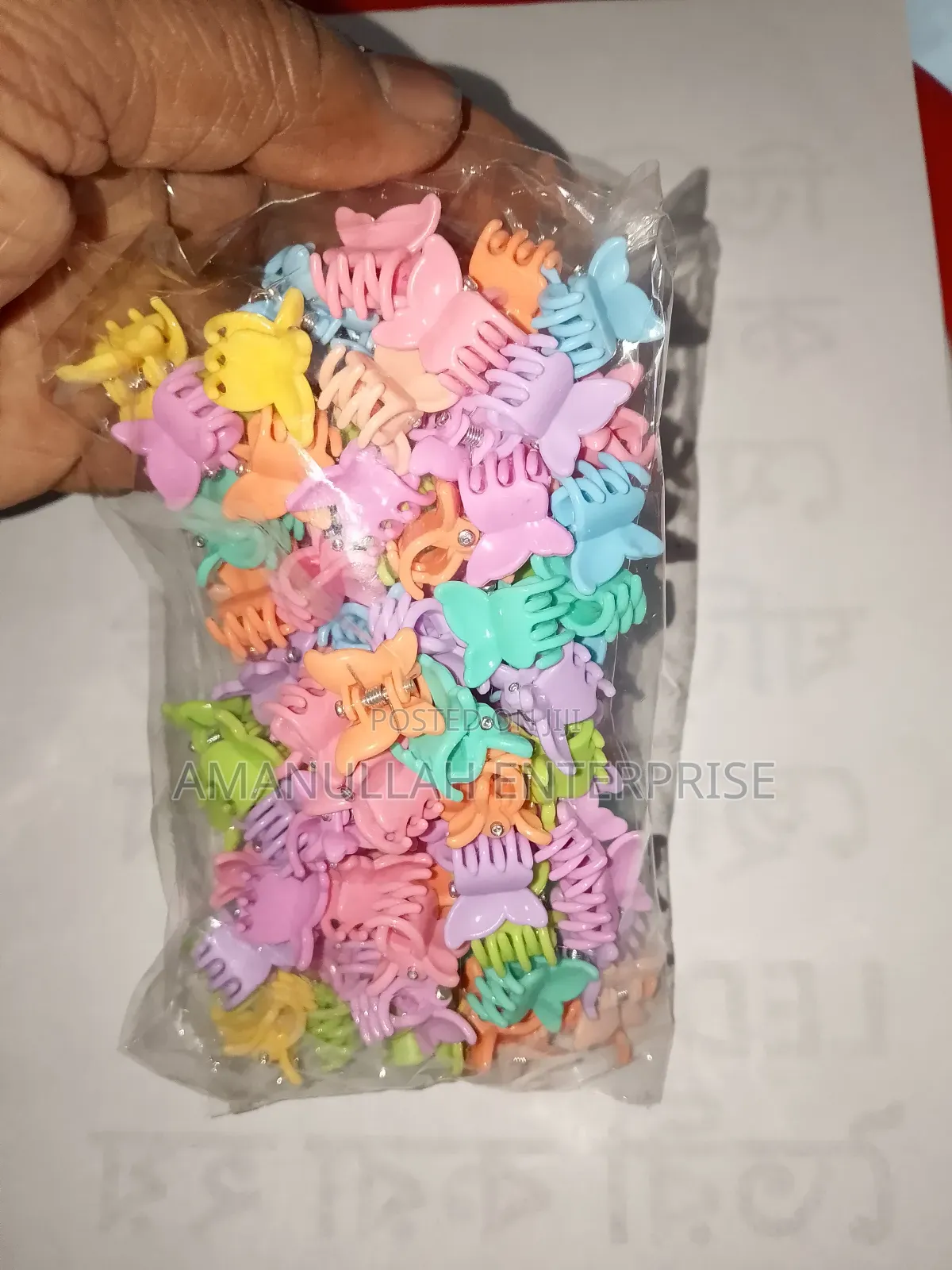 Mini Butterfly Hair Clips | Colorful Y2k Hair Accessories (20 Pcs)
