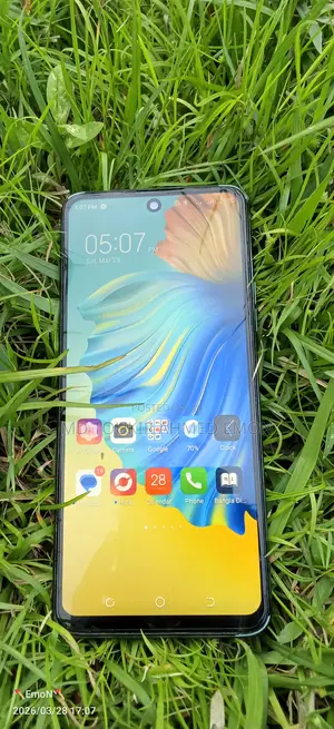 Tecno Camon 17 Pro 256 GB Silver