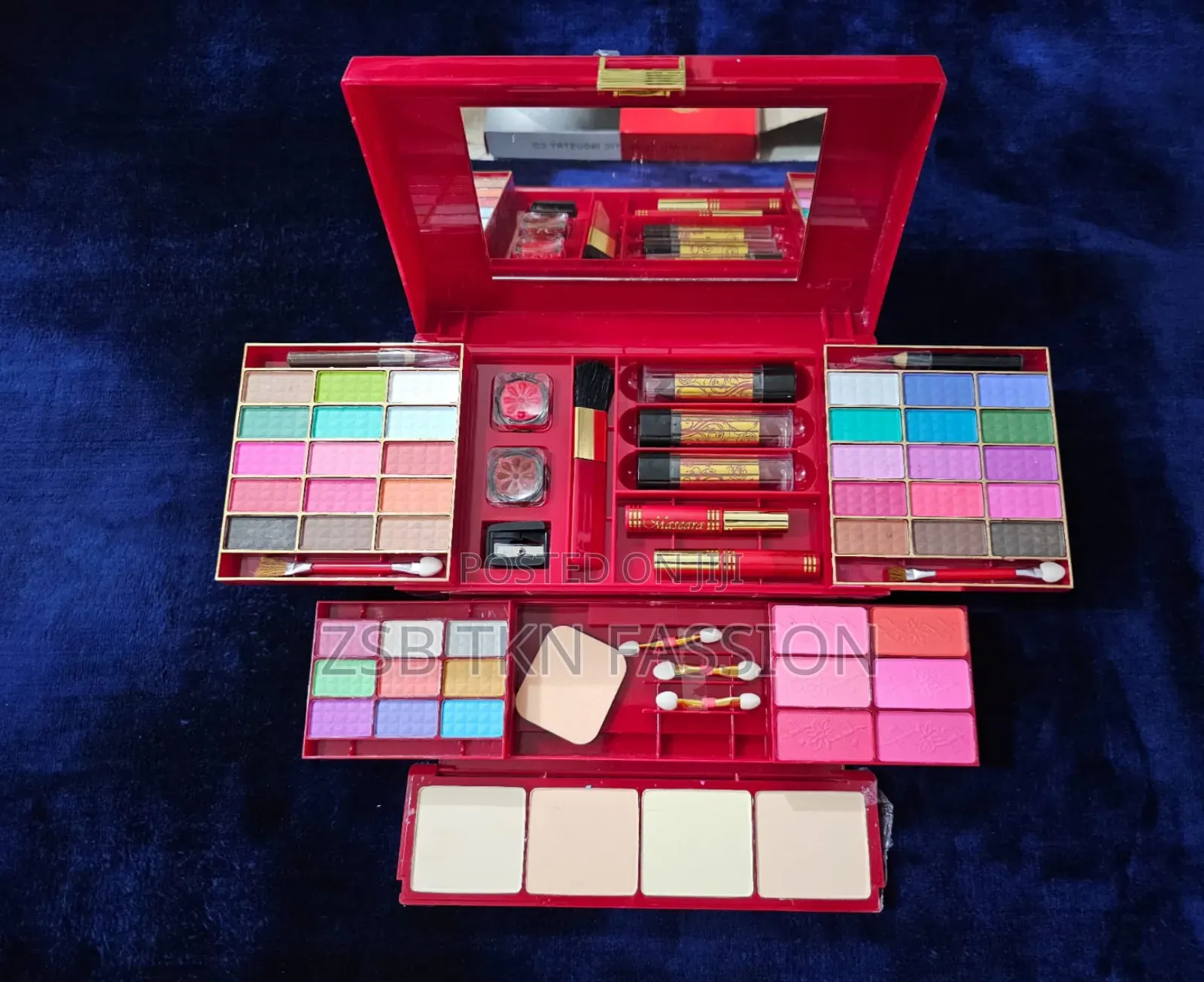 Eyeshadow Palette Beautiful Color Kmes Big Makeup Kit 135g (M79)