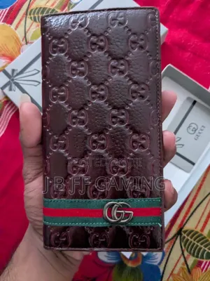 Man Long Wallet