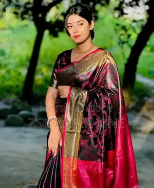 Benaroshi Katan Saree With Blouse Piece