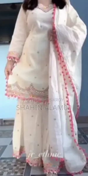 গারারা ড্রেস কালেকশন
