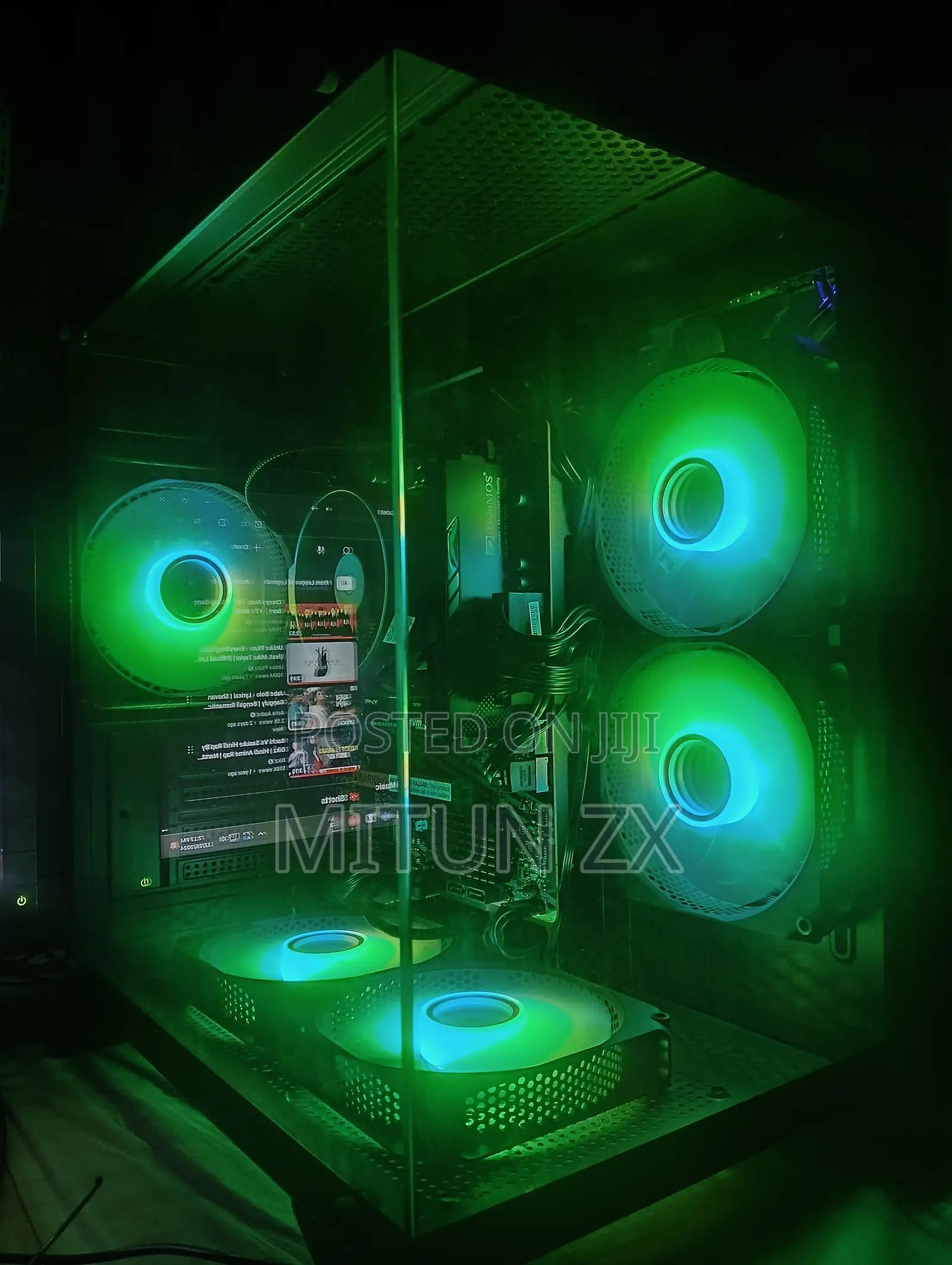 Desktop Computer MSI Model 16GB AMD Ryzen 7 SSD 256GB