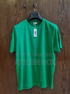 T Shirt / Solid Color