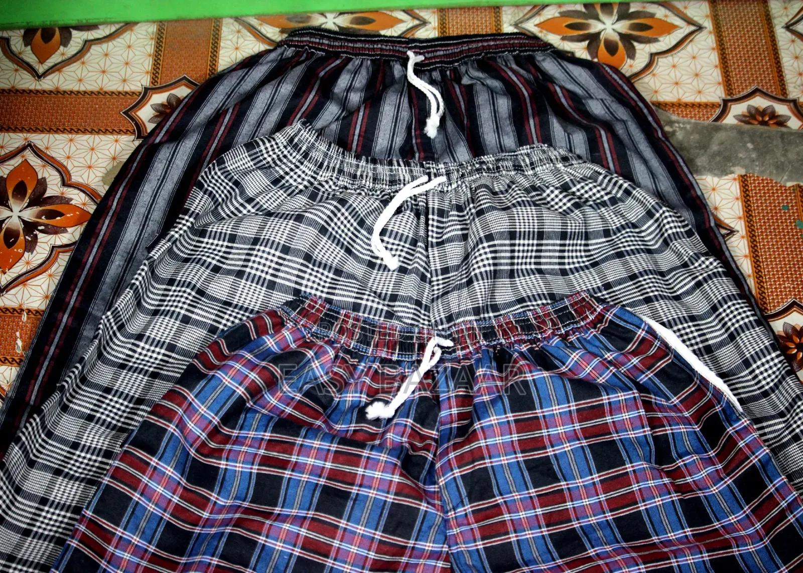 Trousers Sales and Dealership: Seeking Representatives in Every District