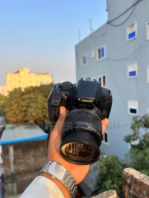 Canon 1300d 18-55mm Is Kit Lens !!
