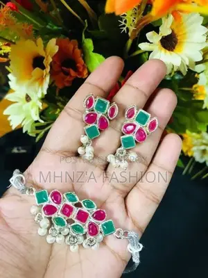 Choker Set