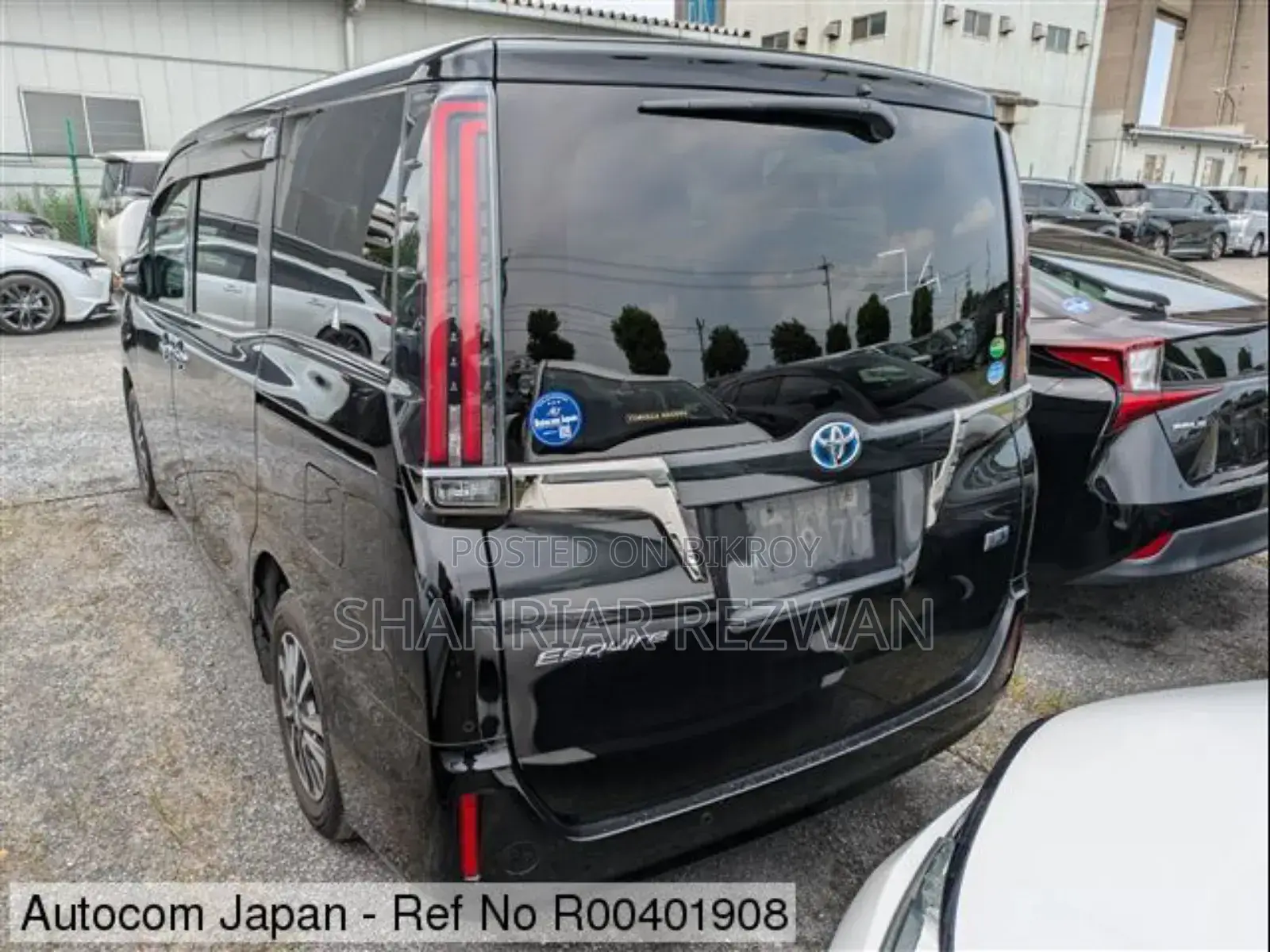New Toyota Esquire 2.0 FWD (7 Seater) 2020 Black
