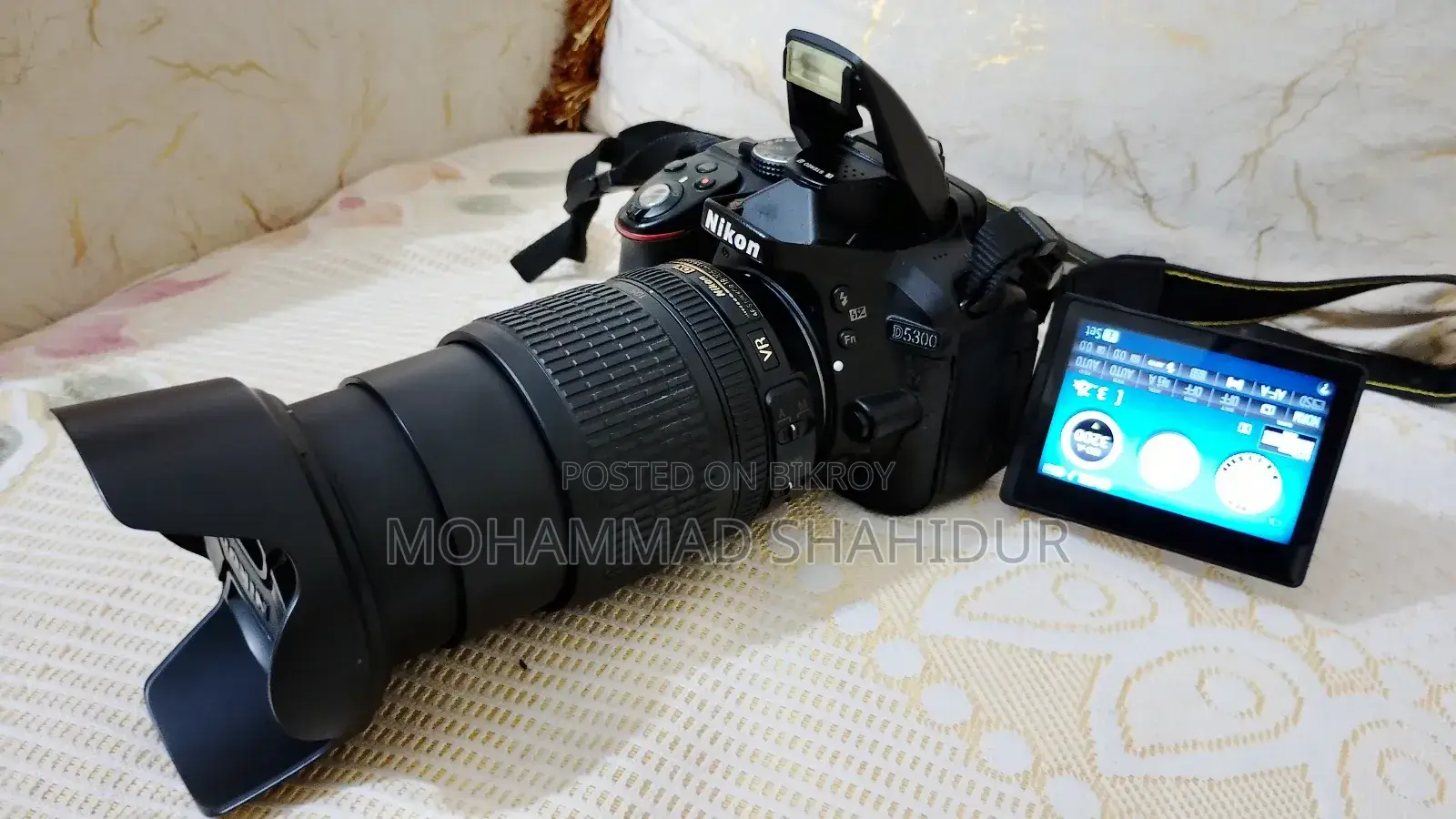 Nikon D5300 24.2MP DSLR Body With 18-105mm VR Lens, Wi-Fi/Movable Screen