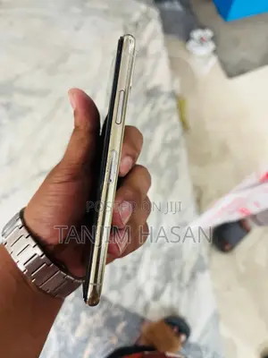 Apple iPhone X 64 GB White