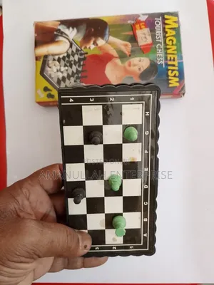 ম্যাগনেটিক পকেট চেস সেট মিনি ট্রাভেল বোর্ড গেম