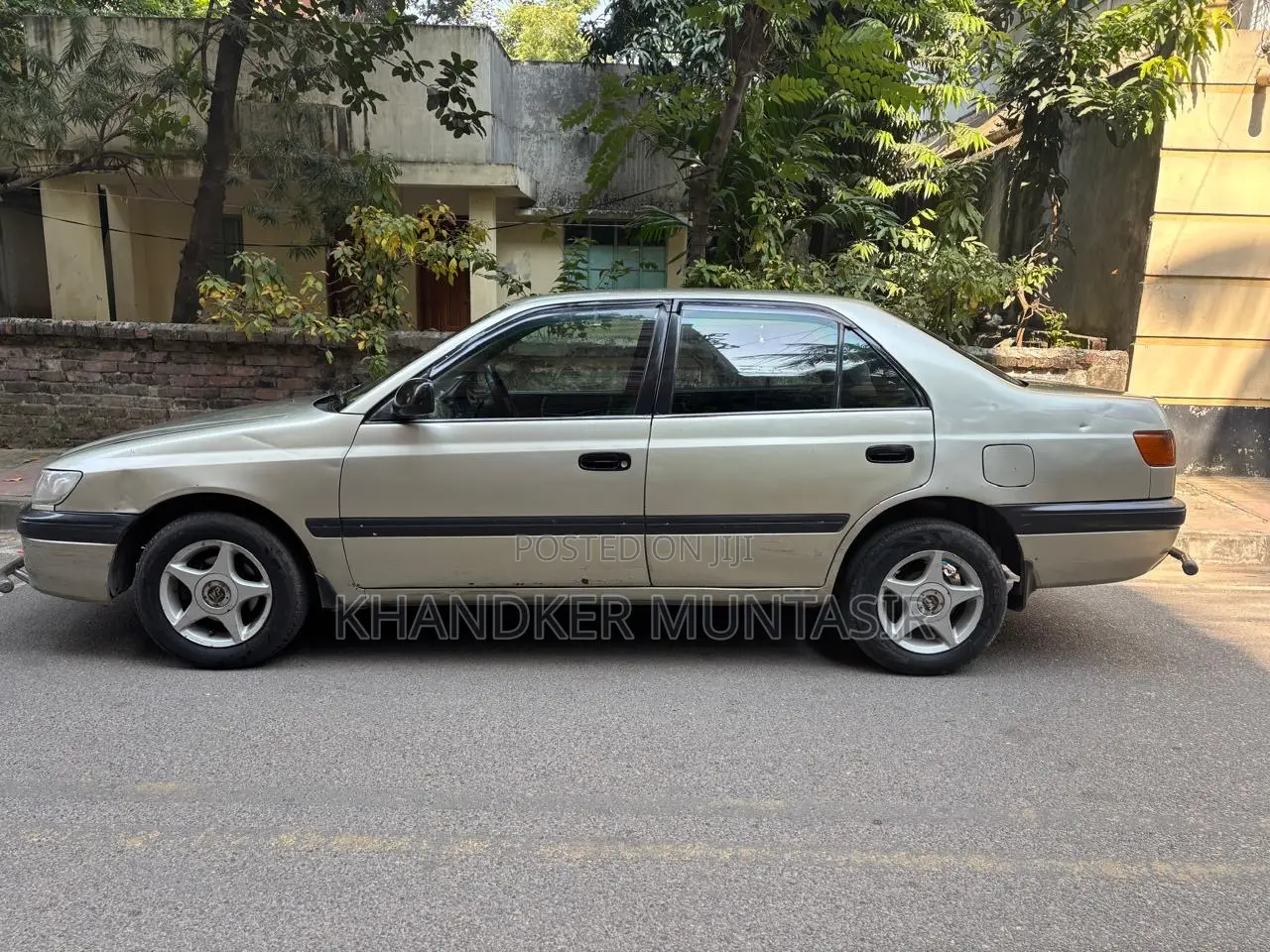 Toyota Corona Premio 1.6 FWD 1997 Gold