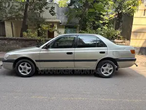 Toyota Corona Premio 1.6 FWD 1997 Gold