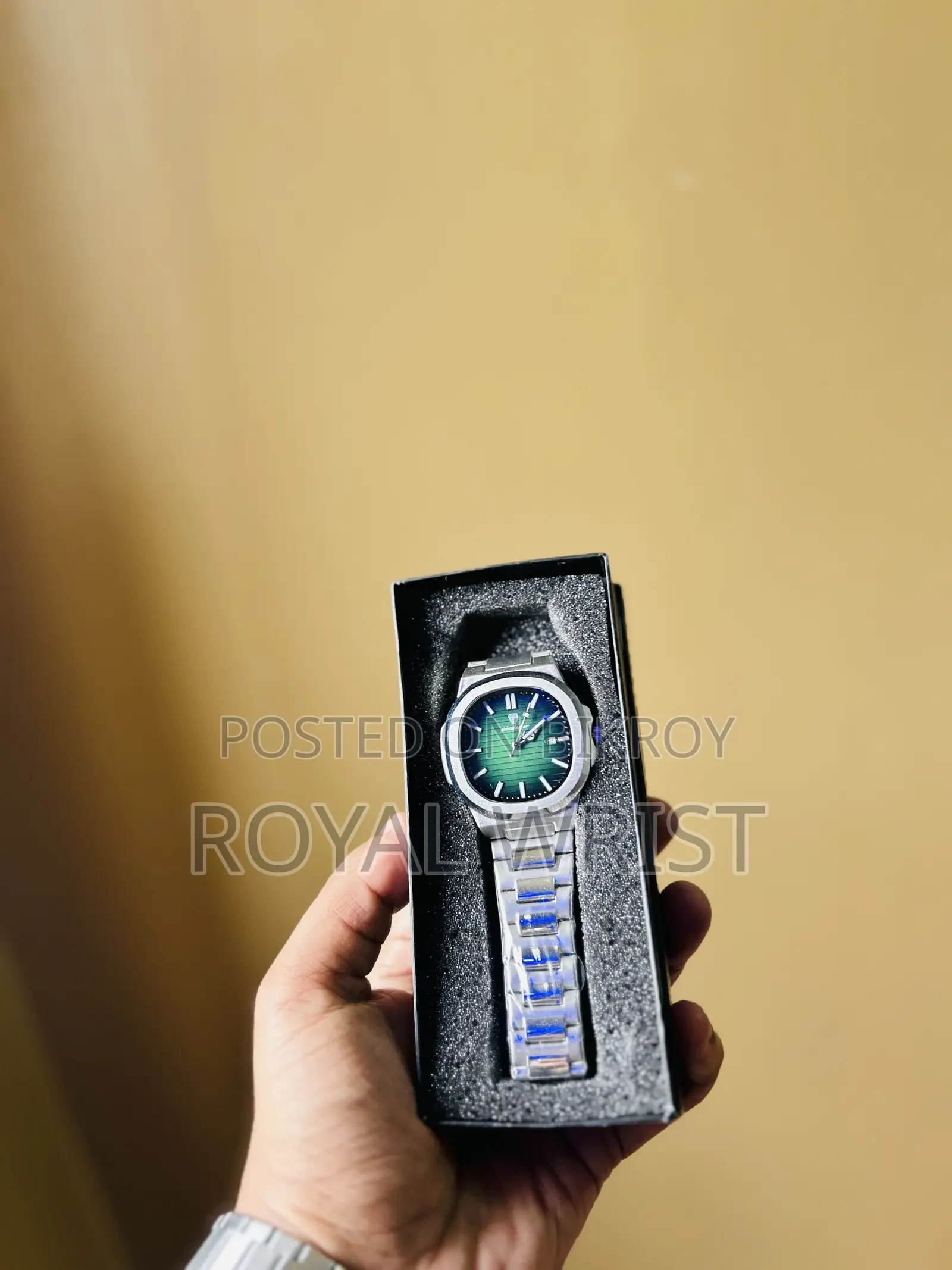 পুরুষদের প্রিমিয়াম ঘড়ি – Royal Wrist