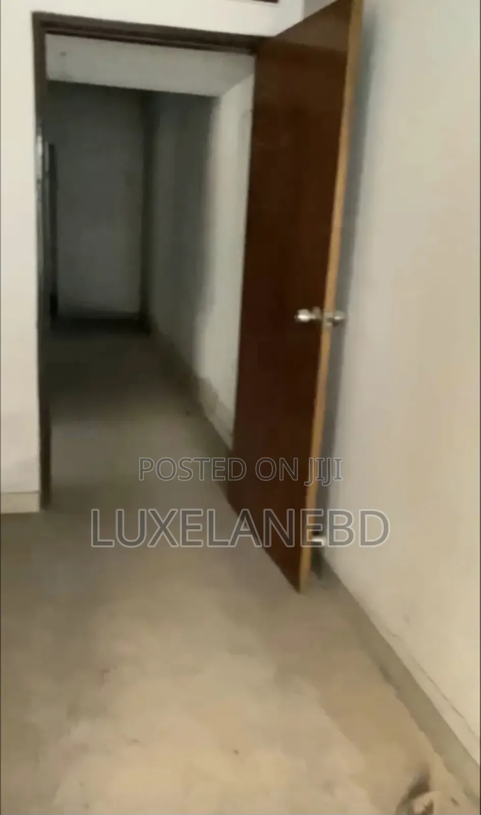 20bdrm House in Uttara for Sale