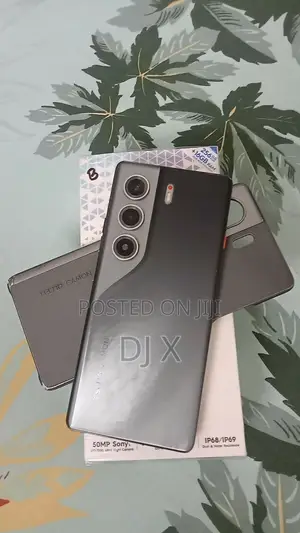 Tecno Camon 40 Pro 5G 256 GB Gray