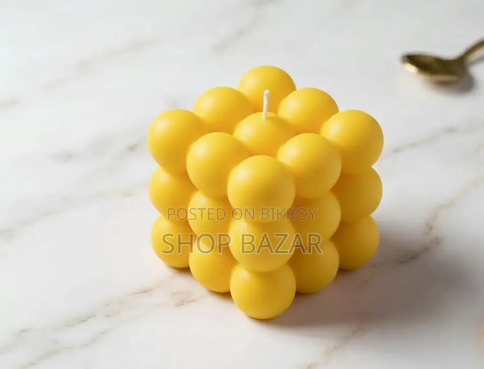 Premium Flower-Shaped Candle – Elegant Decor Item