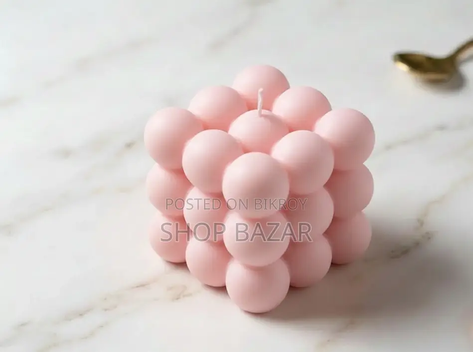 Premium Flower-Shaped Candle – Elegant Decor Item