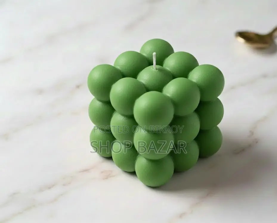Premium Flower-Shaped Candle – Elegant Decor Item