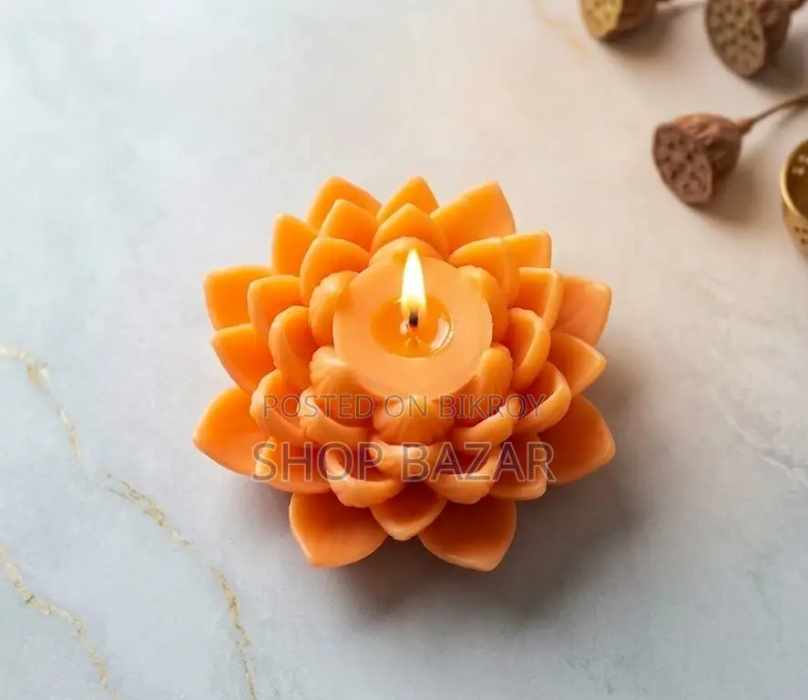 Premium Flower-Shaped Candle – Elegant Decor Item