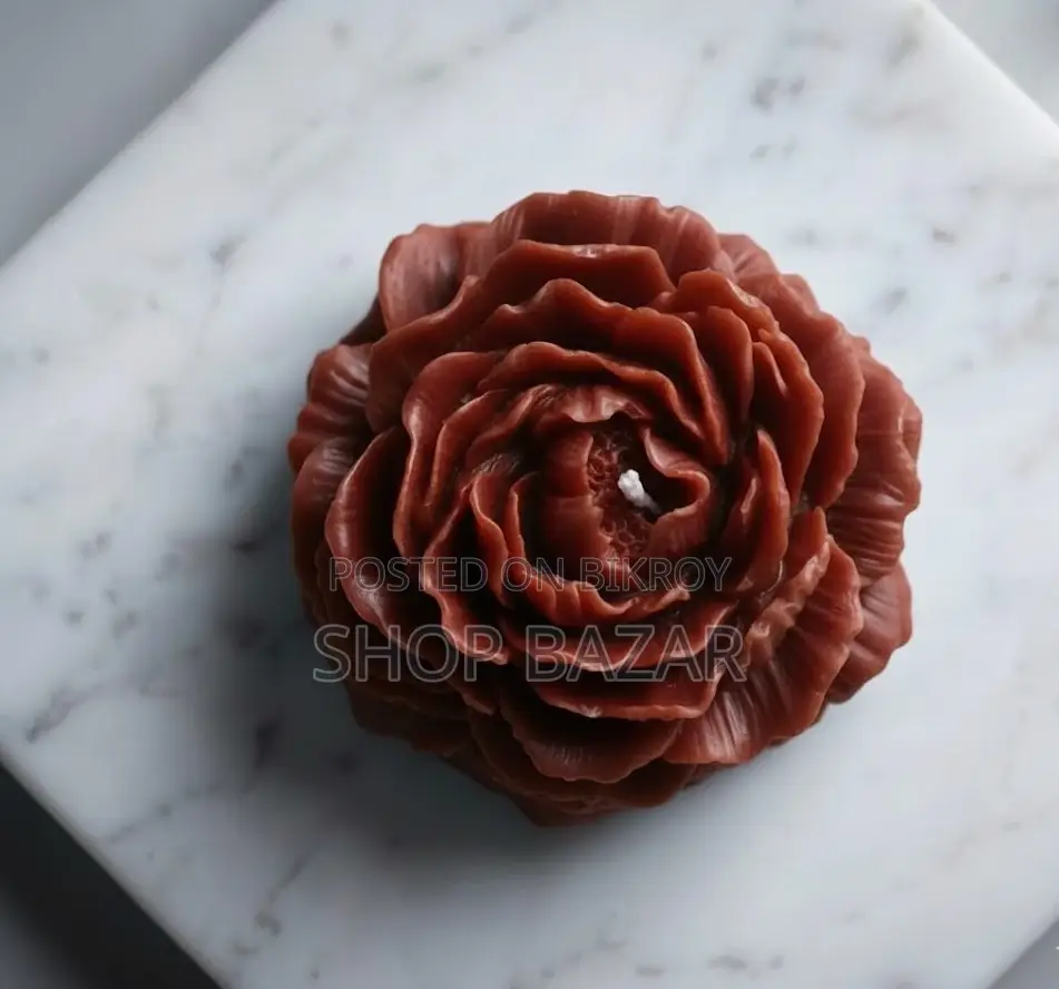Premium Flower-Shaped Candle – Elegant Decor Item