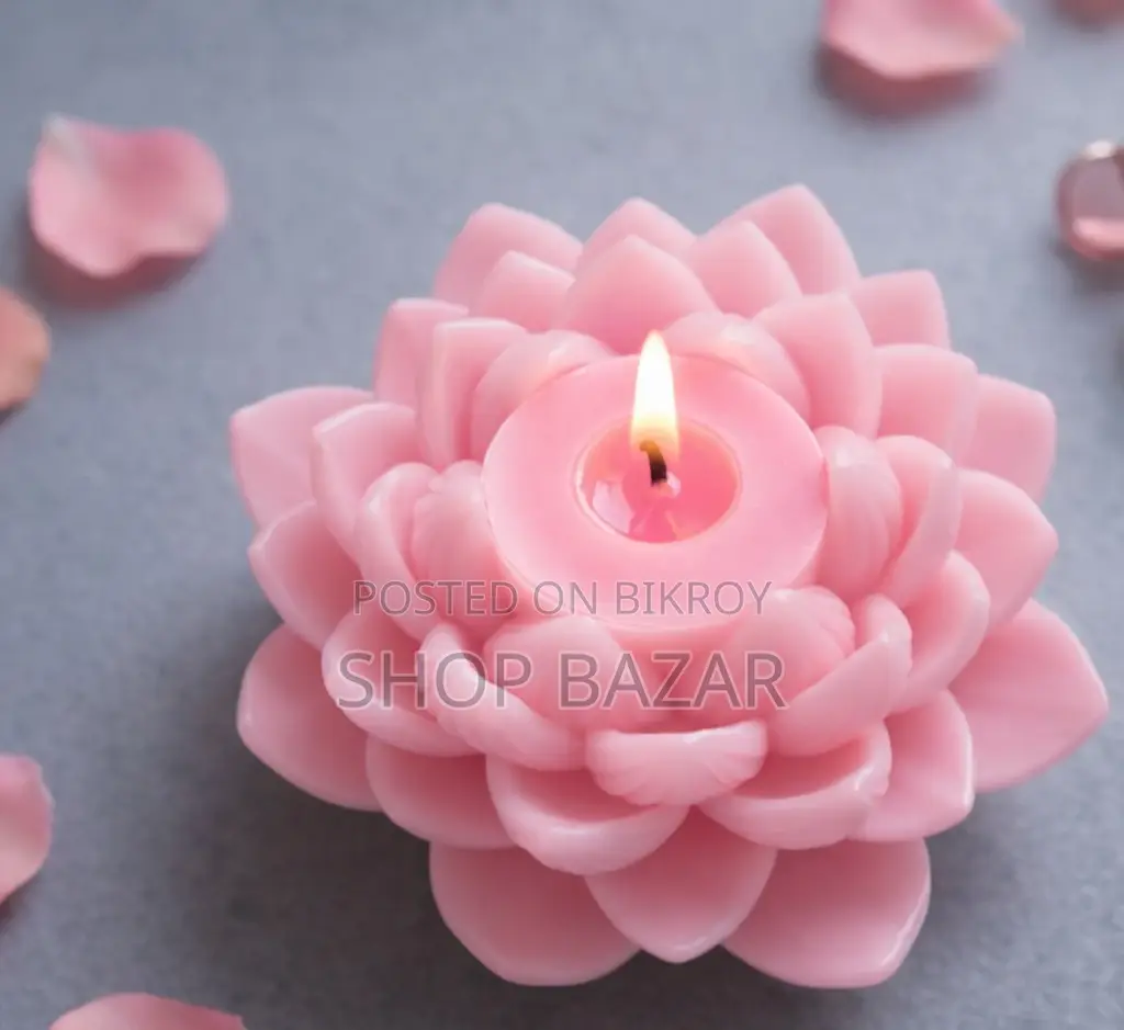 Premium Flower-Shaped Candle – Elegant Decor Item