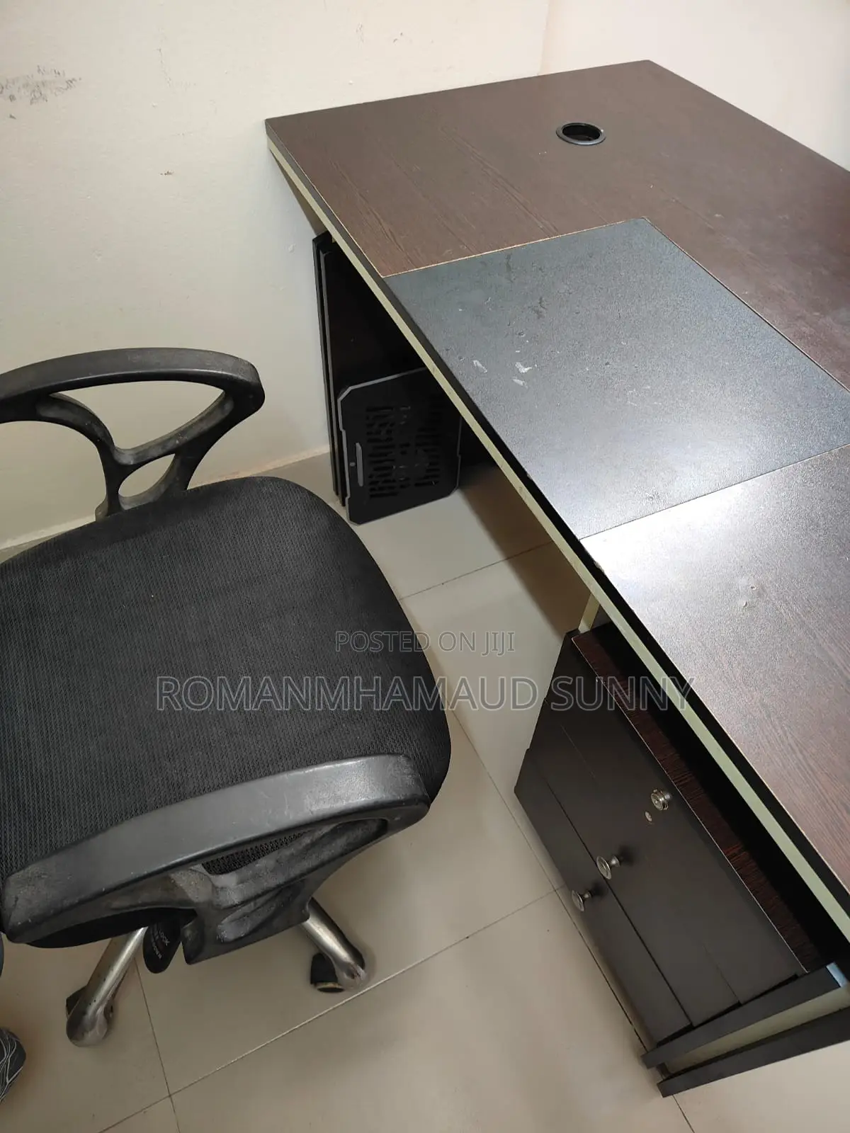 Office Desk