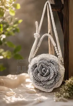 Handmade Crochet Bags That Steal Hearts
Simple, Elegant, Totally Unique