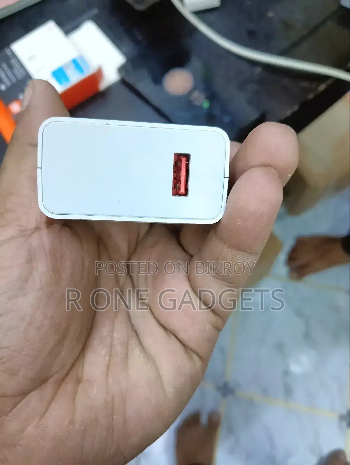 Mi 33 Watt Turbo and Nano Charger