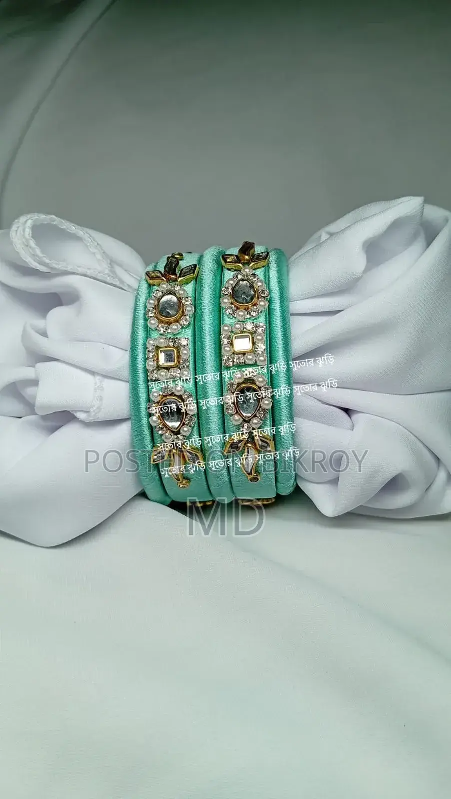 New Modern and Attractive Handcrafted Thread Bangles