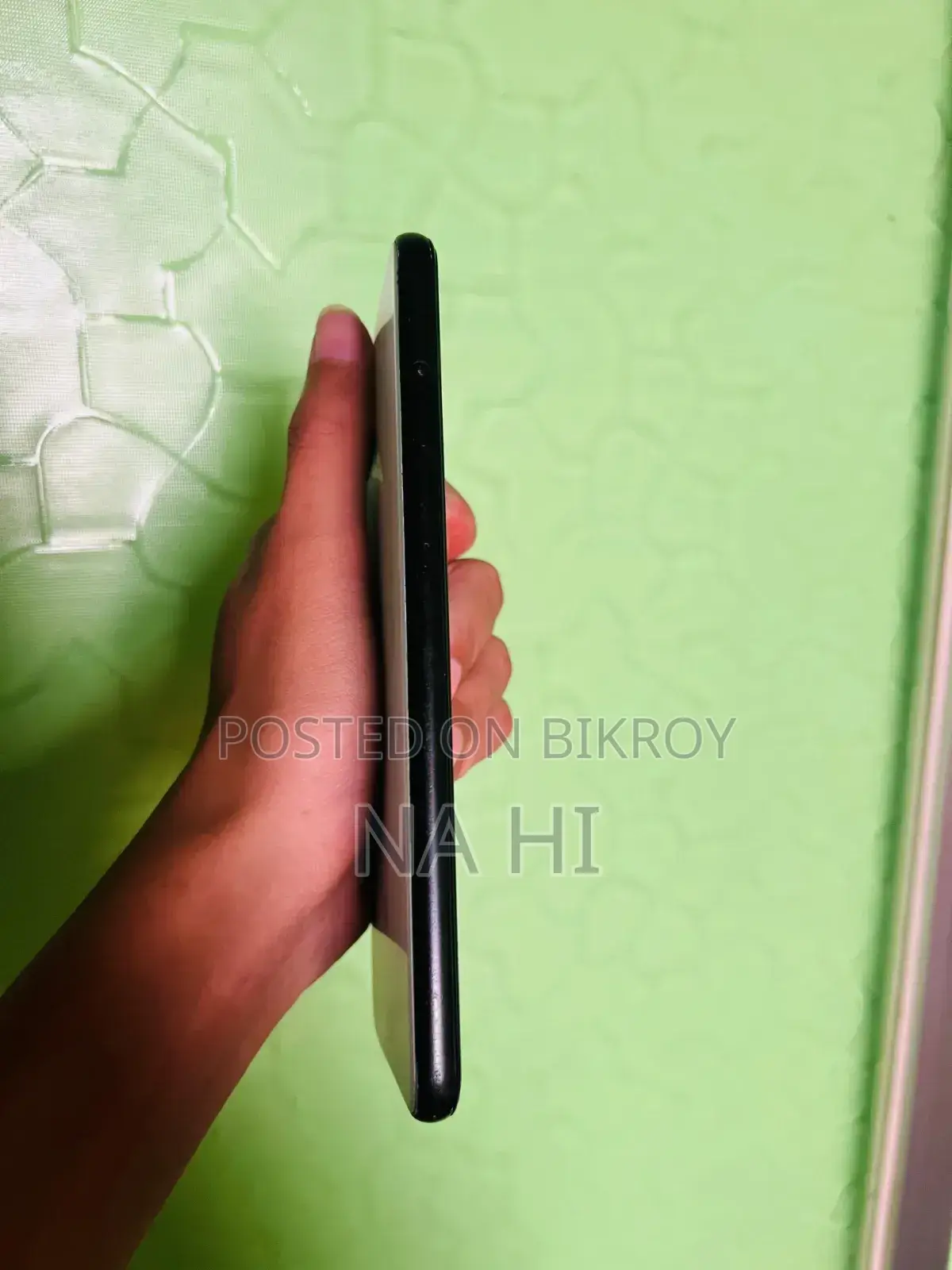 EL D68 32 GB White