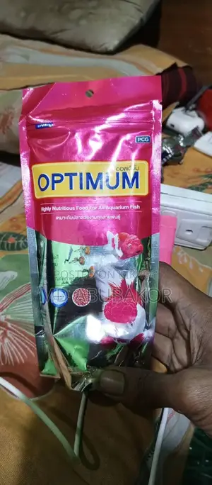 Premium Aquarium Fish Food – Fast Growth Healthy Fish