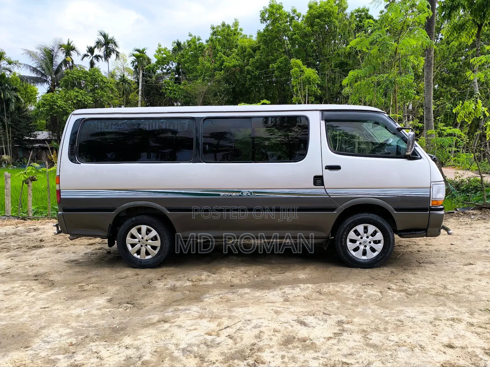 Toyota HiAce 2003 Silver