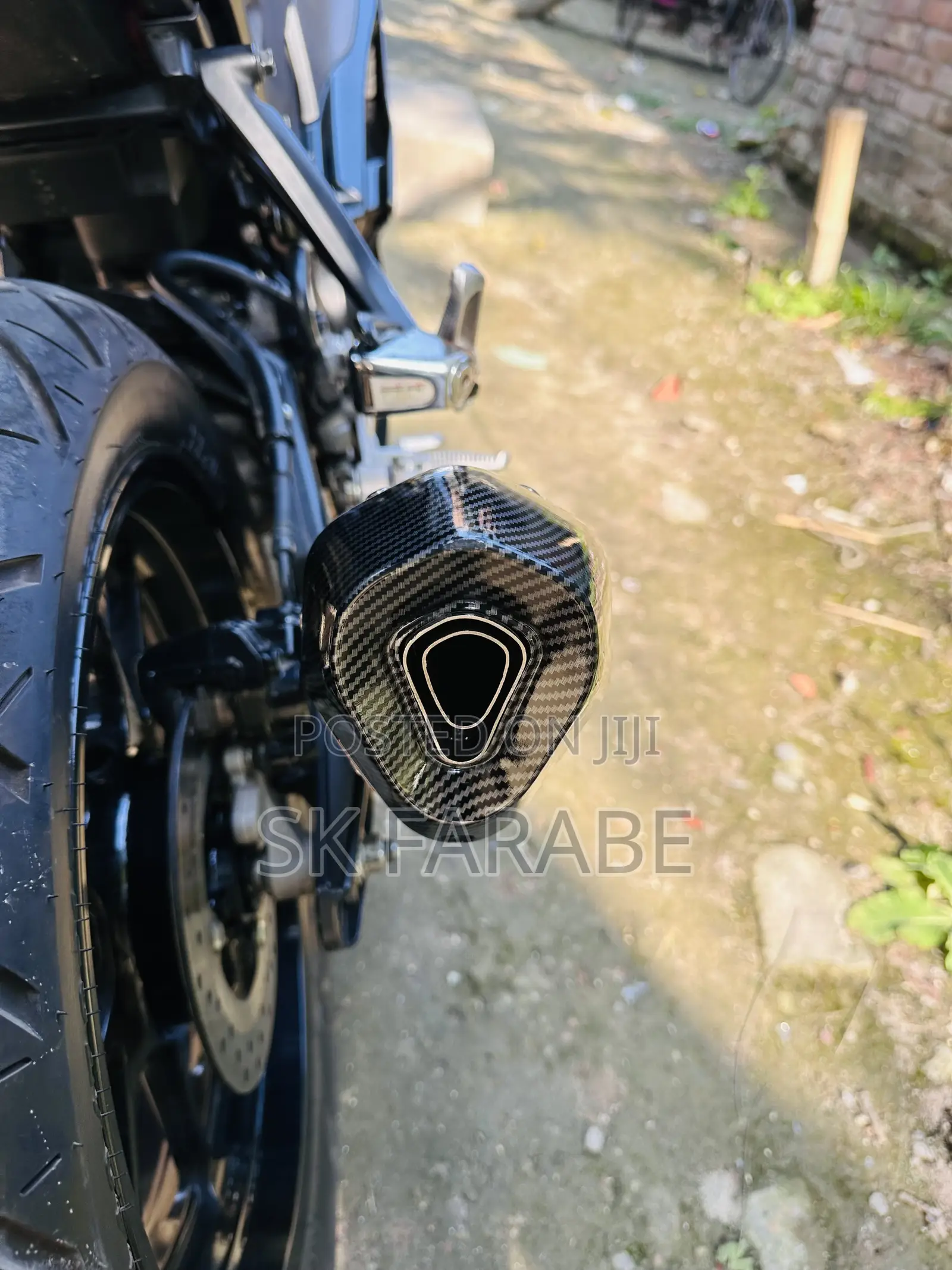 ৫৭০ মিমি Akrapovic বিগ সাইজ এক্সহস্ট অরিজিনাল